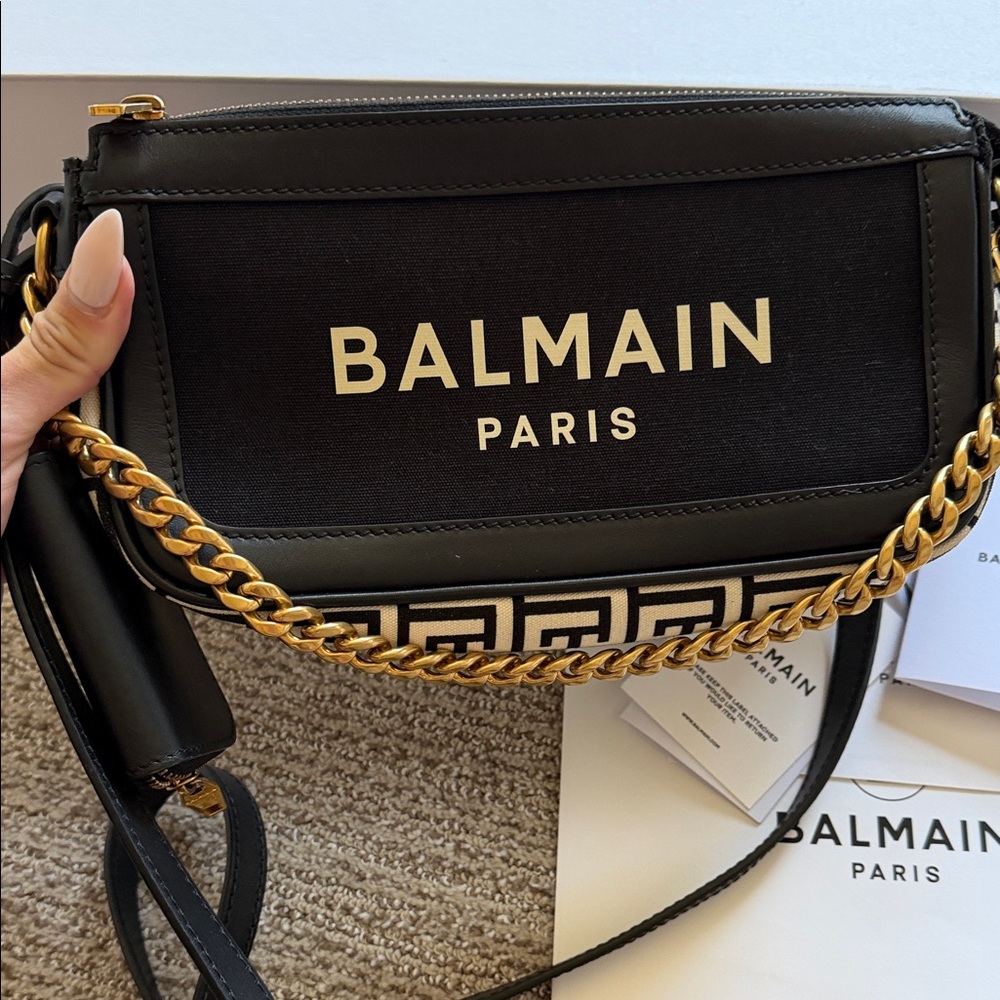 Balmain Black and Gold Chain Bag - Picture 2 of 5